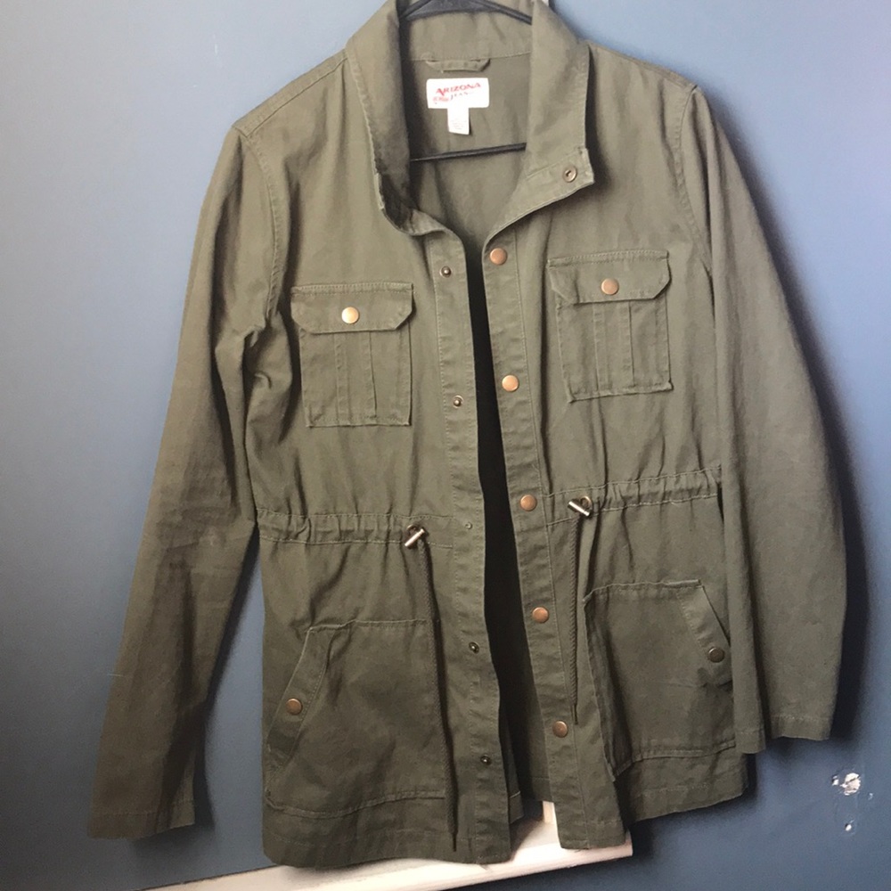 💥💥👩🏻‍🦰 women’s olive jacket 💥💥